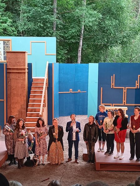 Tiedosto:Kesäteatteri 1.jpeg