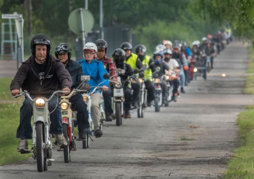 Kaksipyöräisiä vuonna 2022. Kuva: Oulaisten Valovoima ry